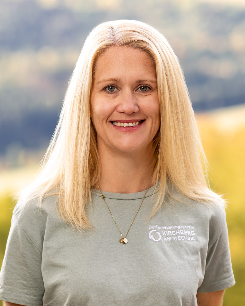 Porträt von Tanja Bauer
